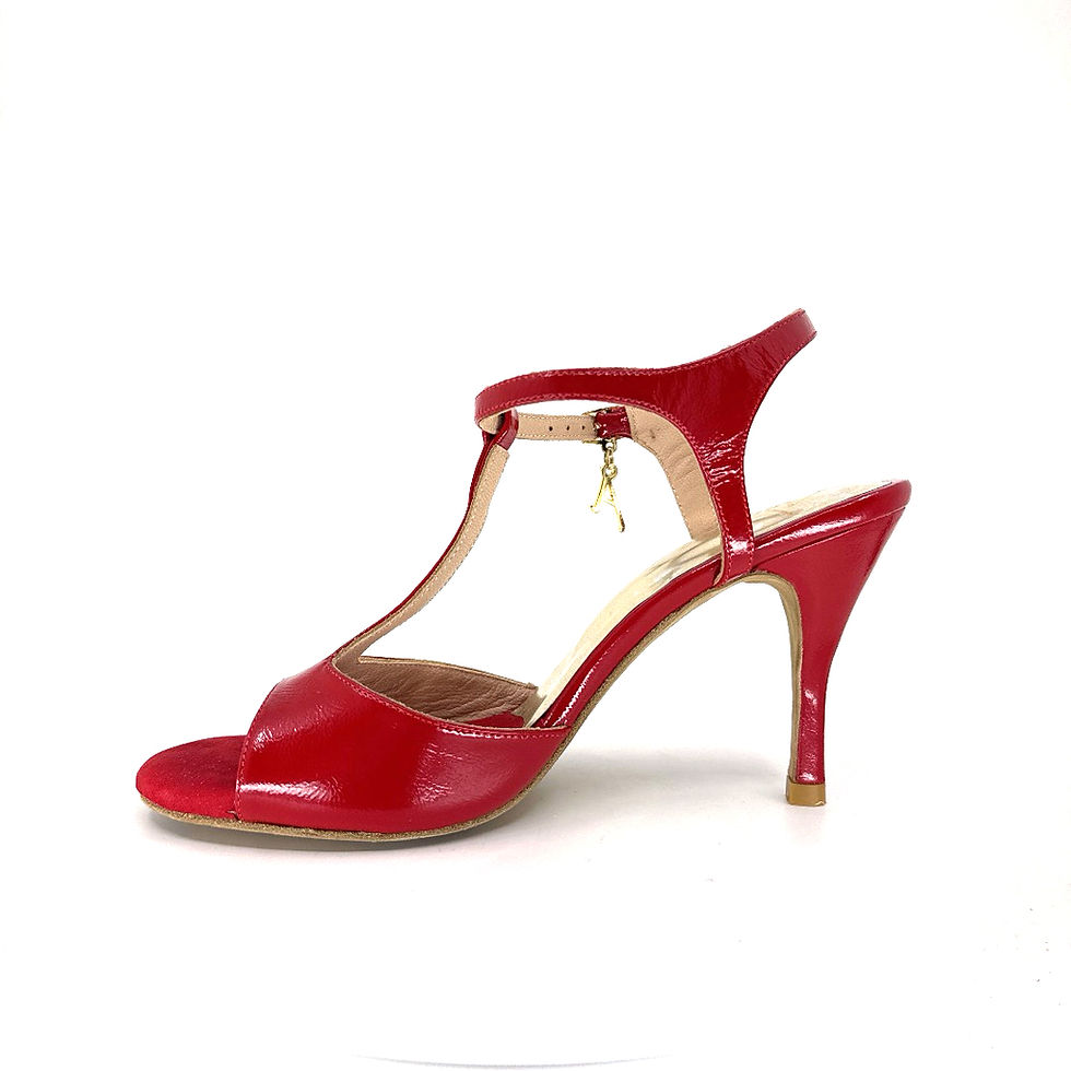 Küçük resim: Red Creased Thea
