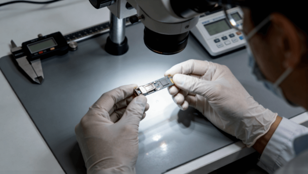A module label is a useful reference, but real sample testing is still necessary to verify actual performance.