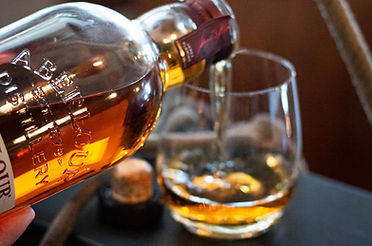Whiskey_LarsvanBussel-1.jpg