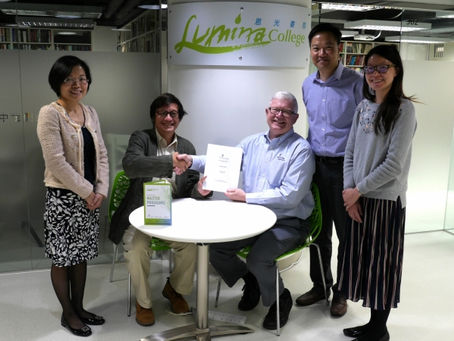 Prof. Scott Moreau, Dean of Graduate School at Wheaton College, visited Lumina again on Oct 31
