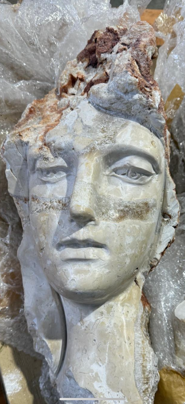 Thumbnail: Healing Princess Head Sculpture in Calcite Crystal, 20th century