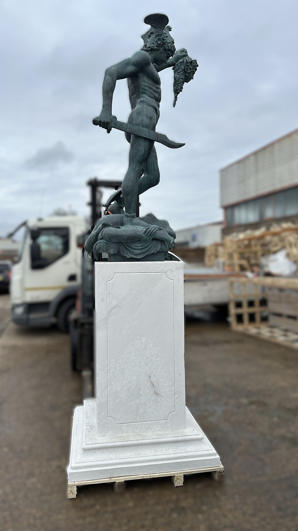 Thumbnail: Bronze Perseus with the head of Medusa Sculpture