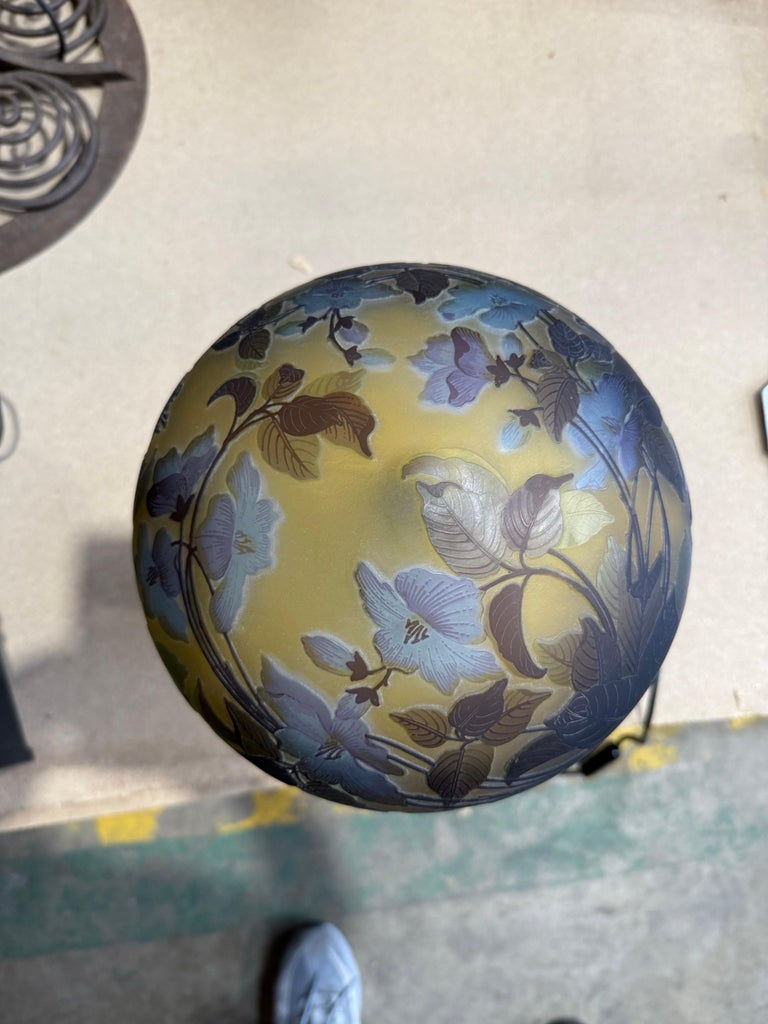 Thumbnail: French Cameo Glass Art Nouveau Table Lamp with Floral Motif