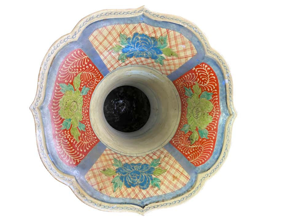 Thumbnail: Grand Japanese Imari Vase, Late 19th Century