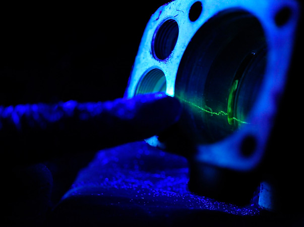 liquidos penetrantes fluorescentes, particulas magneticas fluorescentes