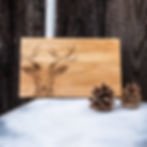 Hauptbild Schneidebrett Holz Hirsch Gravur Motiv