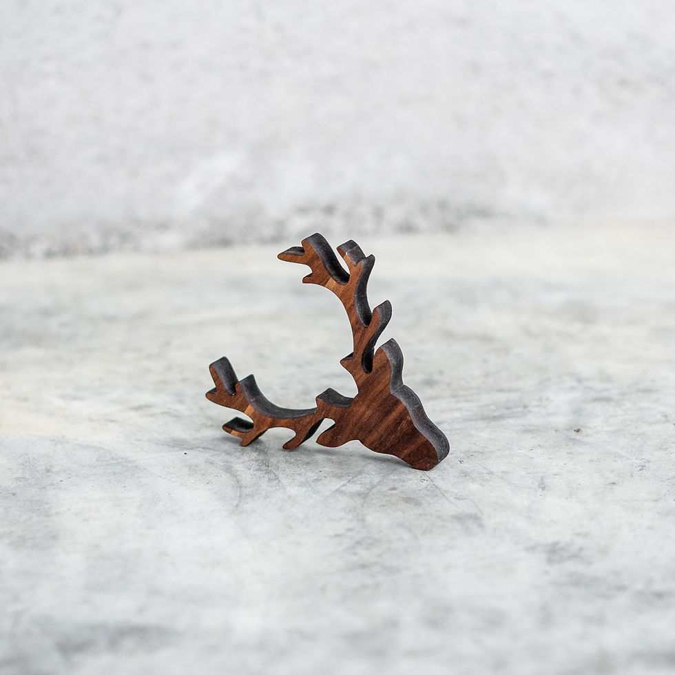 Dekofigur Hirsch Wild Nuss Holz Dekoration Geschenkdeko