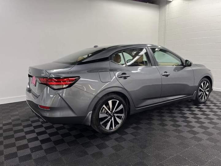 Thumbnail: 2022 Nissan Sentra SV