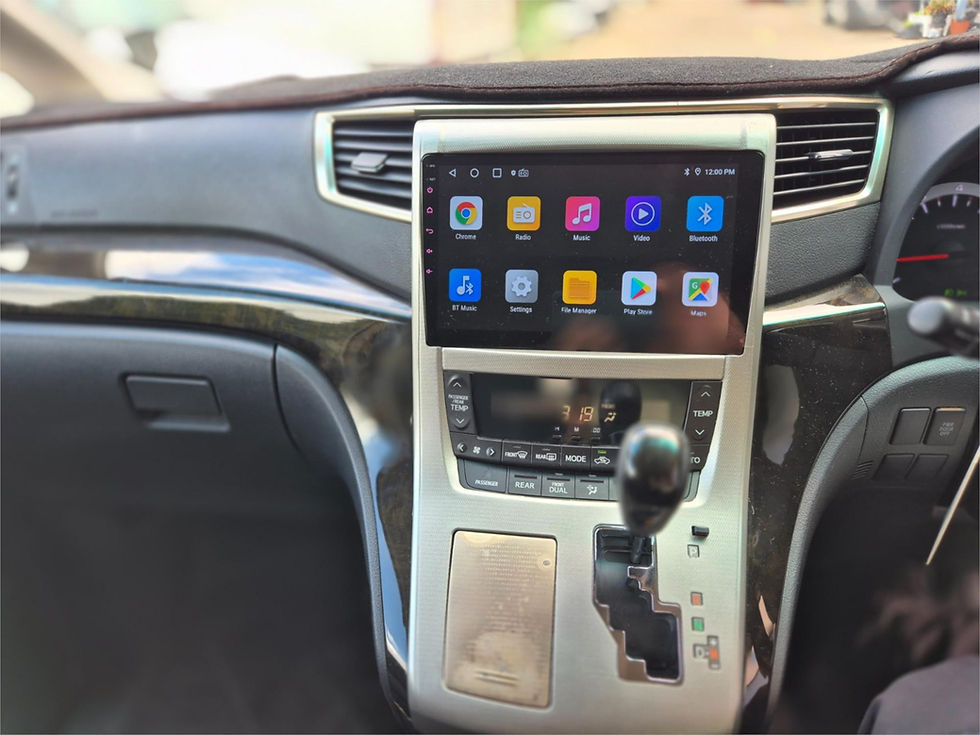 Thumbnail: 2011 Toyota Vellfire