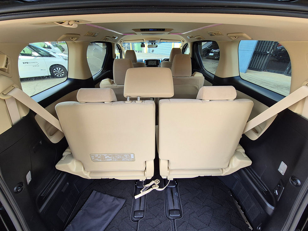 Thumbnail: 2016 Toyota Alphard Hybrid X