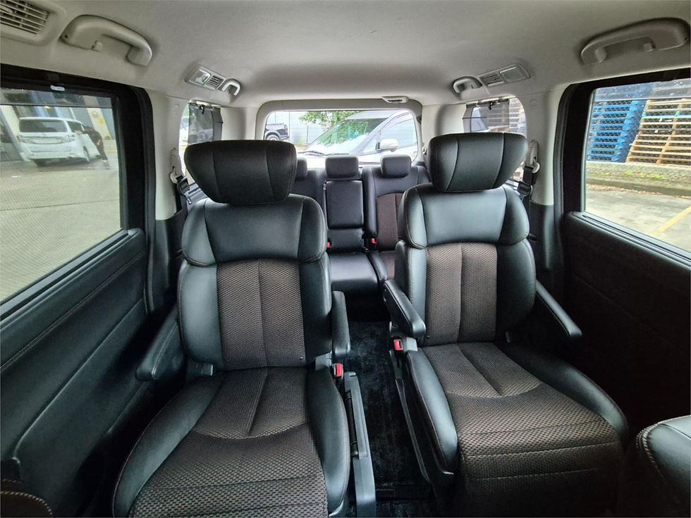 Thumbnail: 2012 Nissan Elgrand