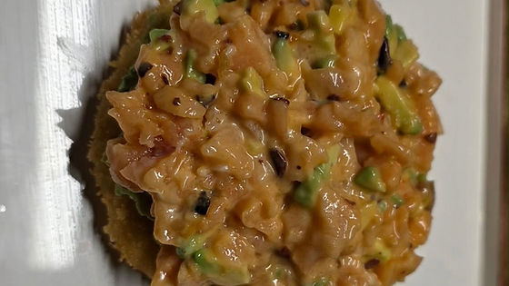 S7. Sushi pizza saumon ou thon (6mcx)