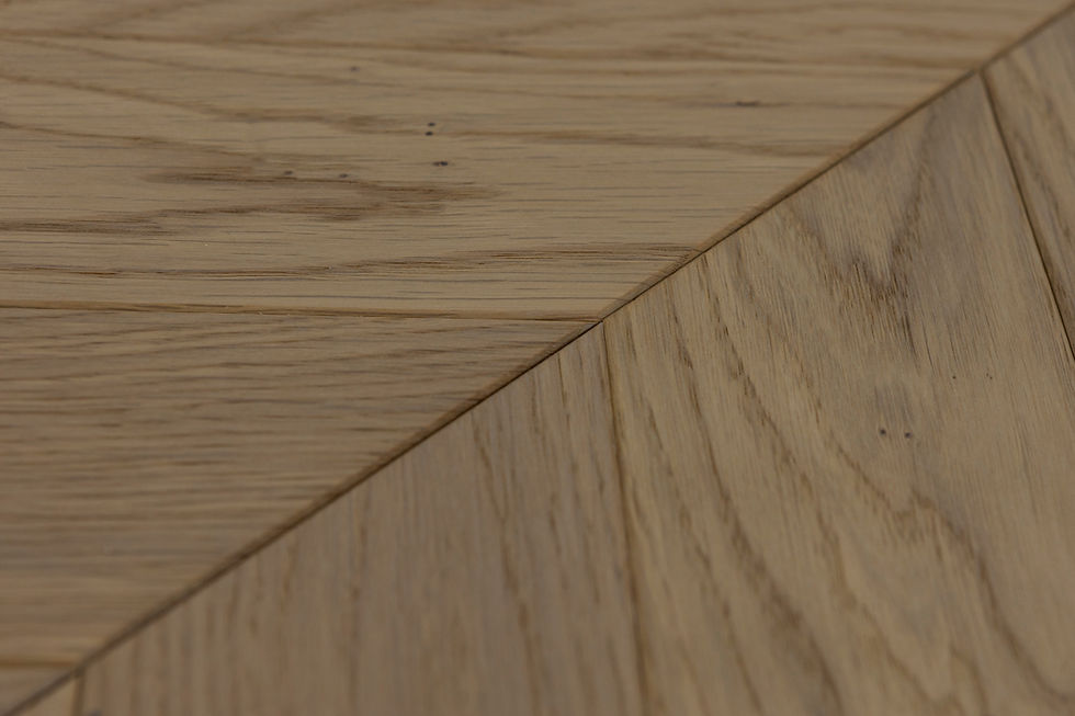 Miniatură: Parchet stratificat Chevron OAK BERO 405 x 65 x 10,5 mm