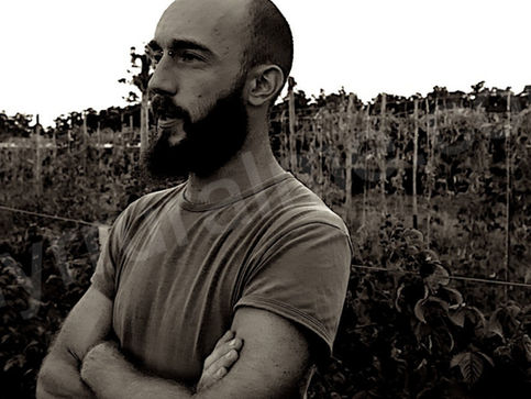 (Ita-Eng) Luppolo, biodiversità, terra sana / Hops, biodiversity, healthy ground