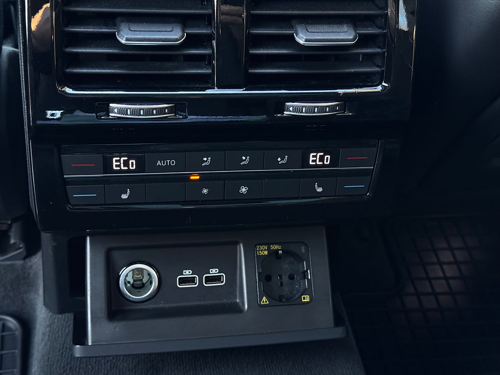 Thumbnail: Volkswagen Touareg III CR / Matrix / Head-Up/  NightVision 