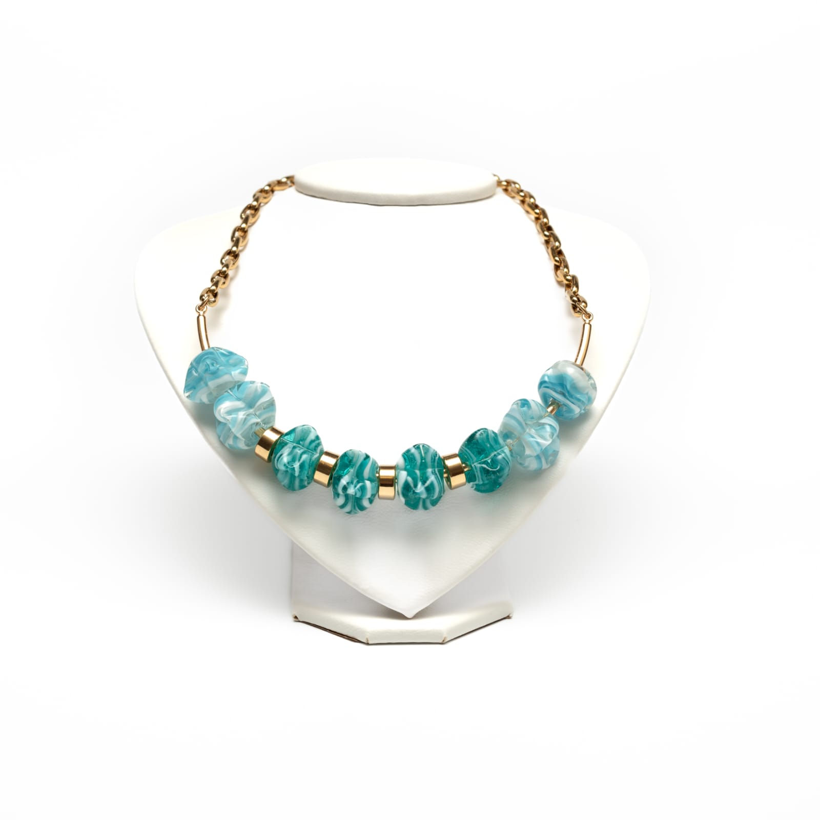 Colar em metal dourado e murano