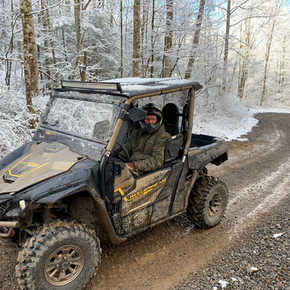 An off-road vehicle in the snow