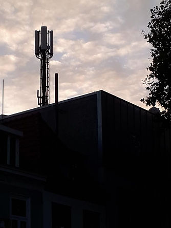5G towers in centre of Bergen op Zoom.jp