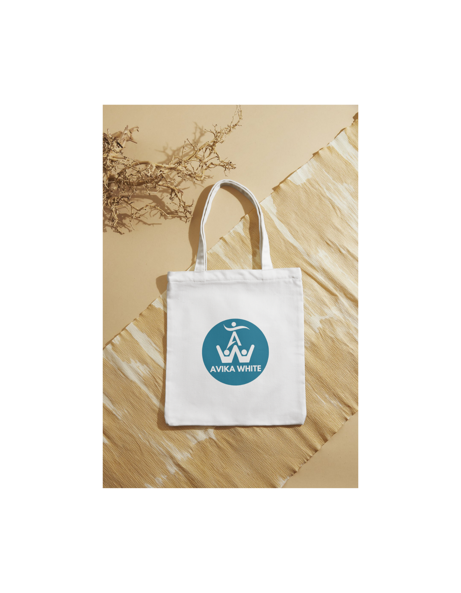 Avika White Everyday Tote