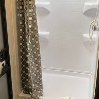 2019 Jayco 5.jpeg