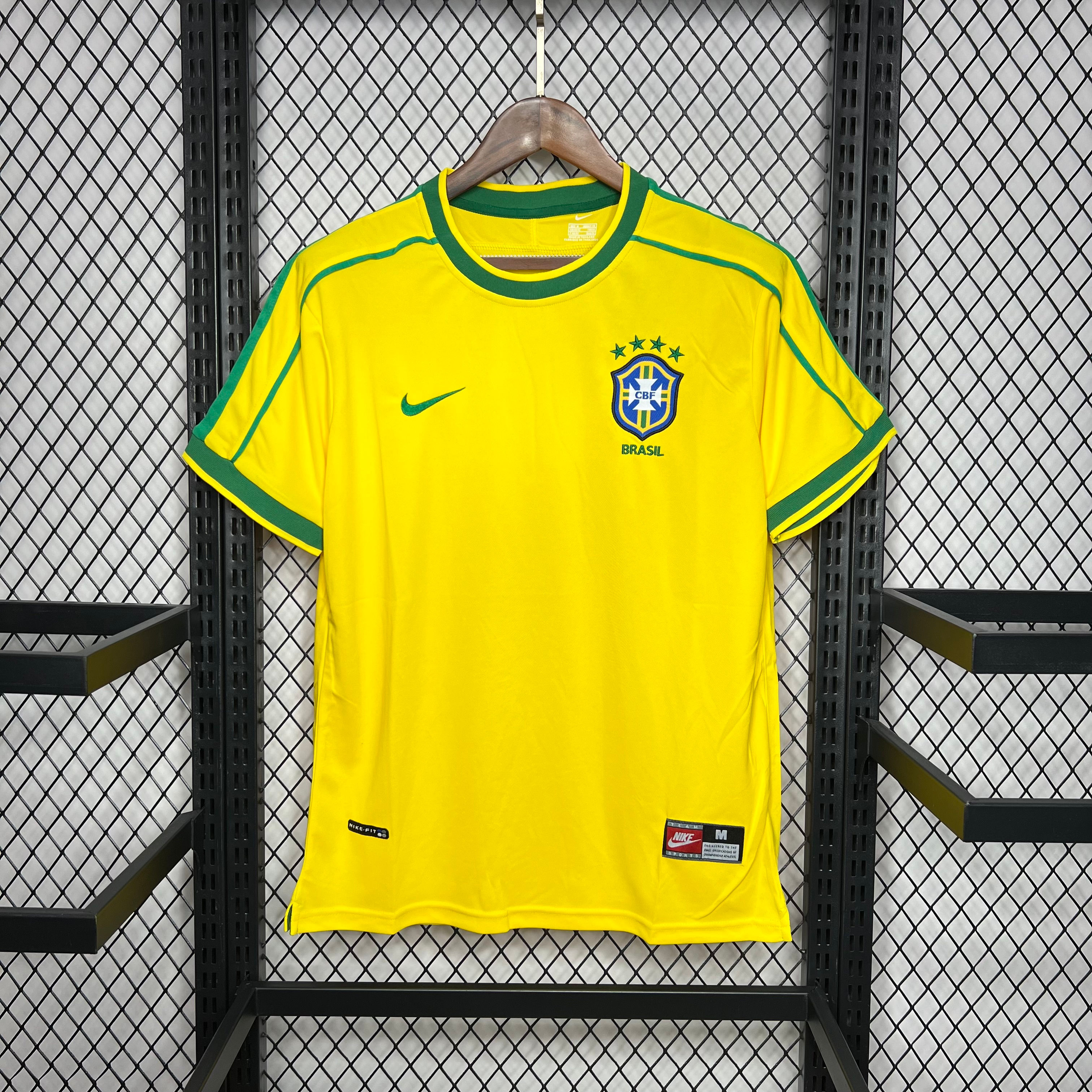 Camisa retrô Seleção Brasil 1998
