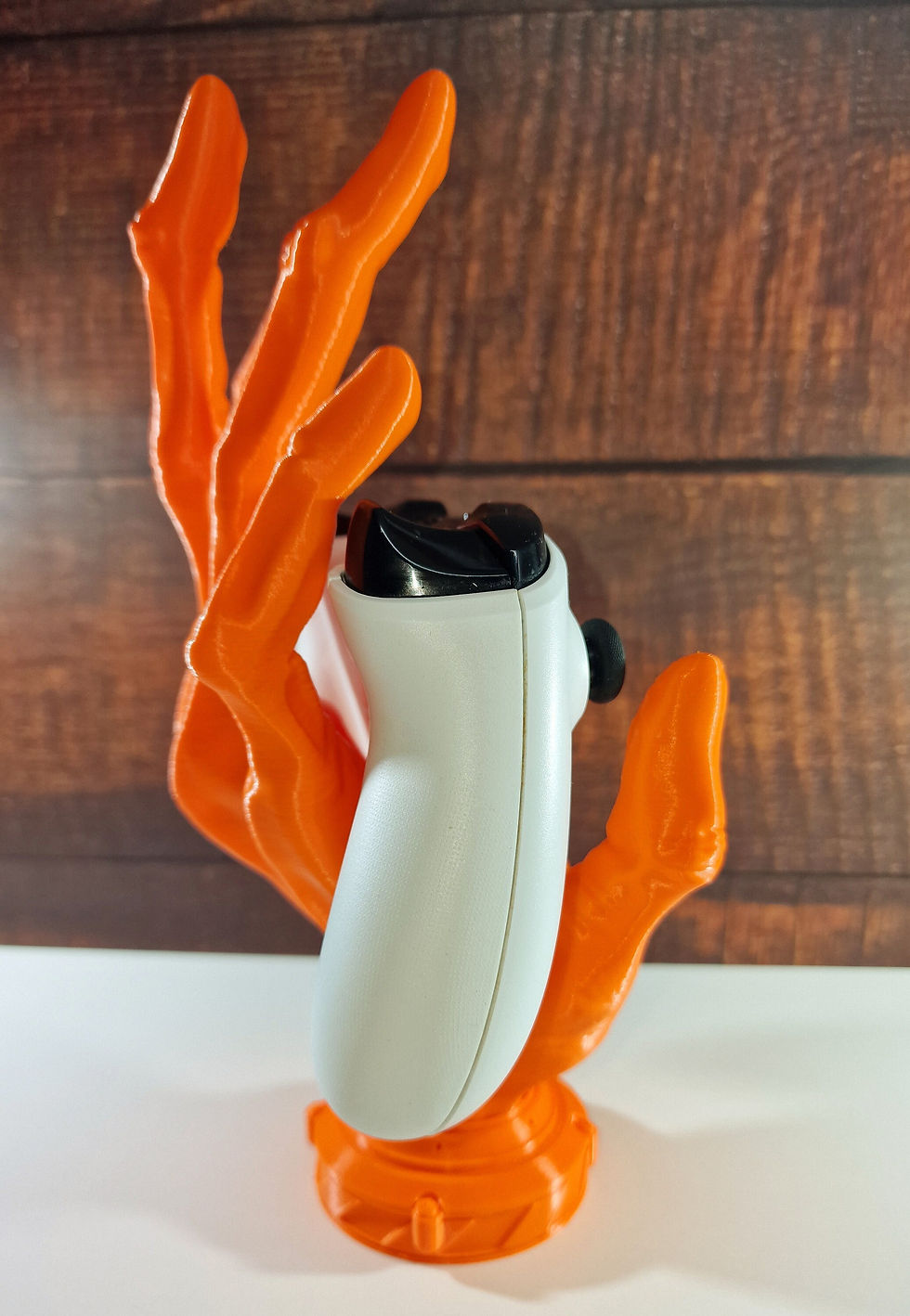 Thumbnail: Alien Hand – 3D Printed Gaming Controller Holder