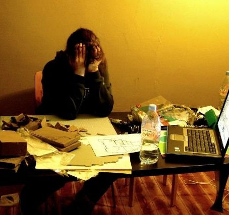 Precarização do trabalho docente em tempos de pandemia: a experiência de Minas Gerais