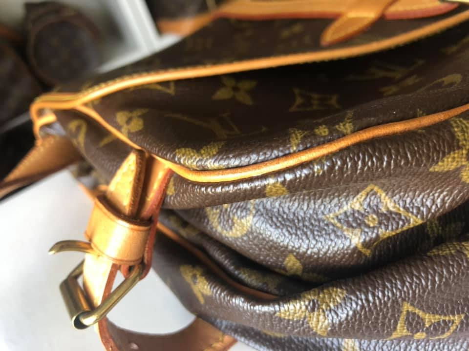 Thumbnail: Louis Vuitton Saumur MM