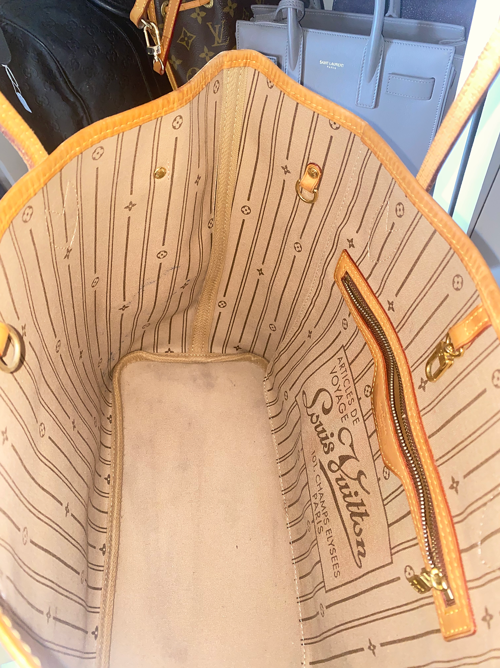 Thumbnail: Louis Vuitton Neverfull MM