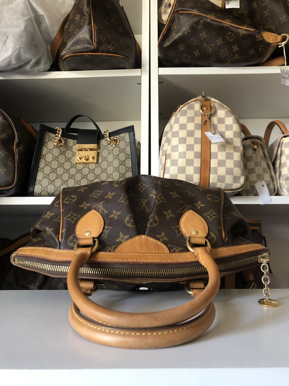 Thumbnail: Louis Vuitton Tivoli PM