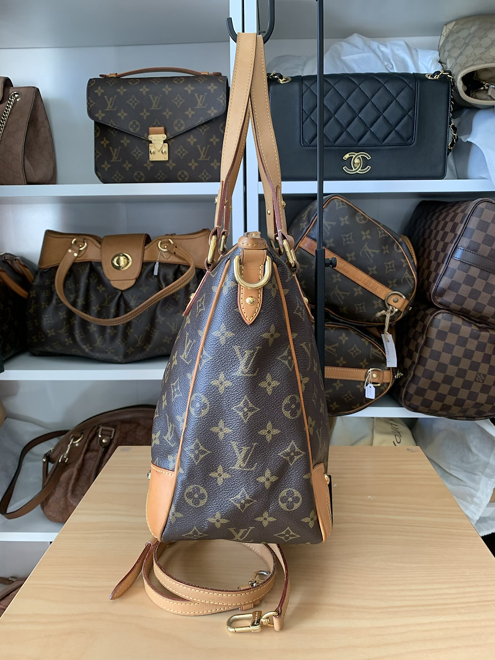 Thumbnail: Louis Vuitton Estrela MM