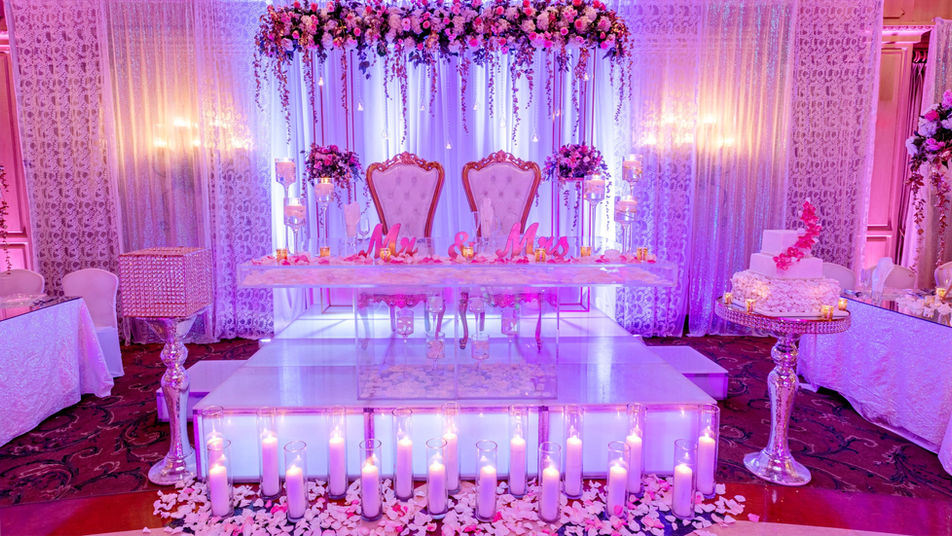 Starlight Sweetheart Table 
