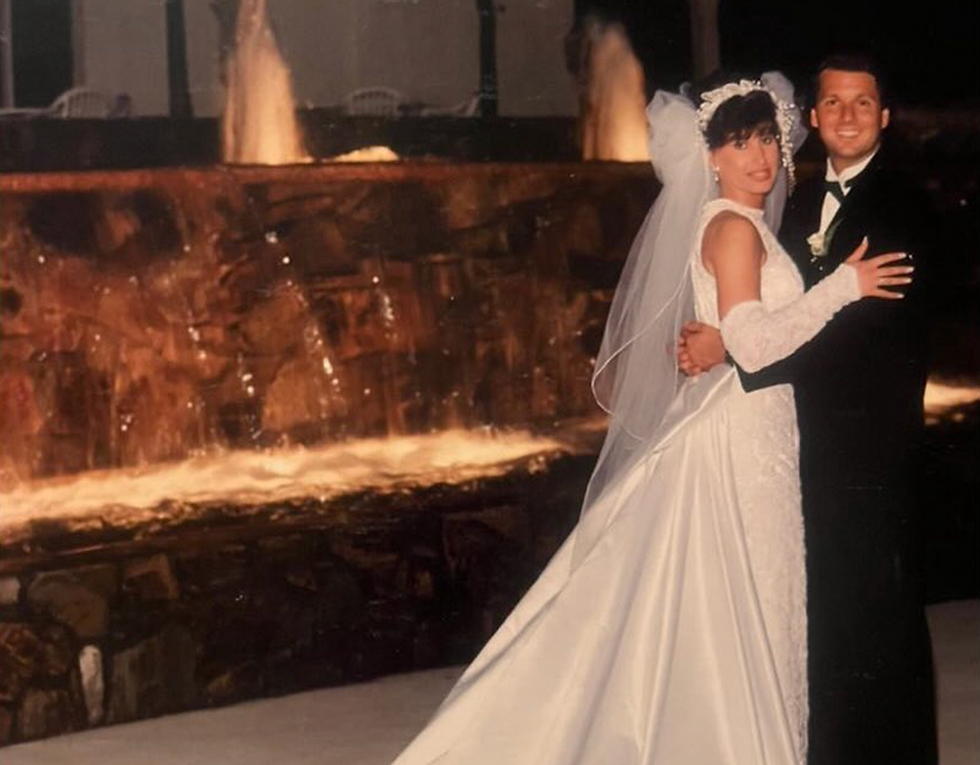 30 Years Apart, One Timeless Moment