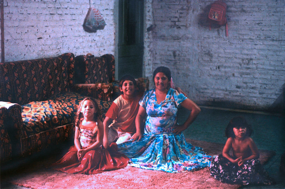 madre gitana y crías III