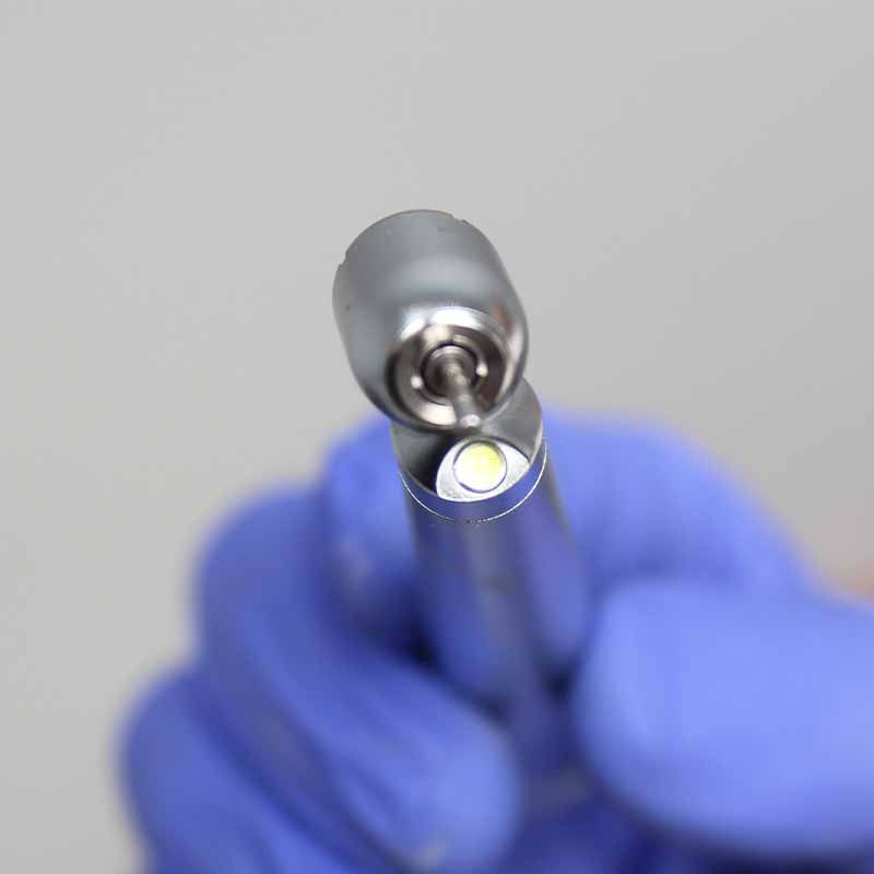 Miniature : Turbine 45 Degrés 4 trous, LED et 1 spray