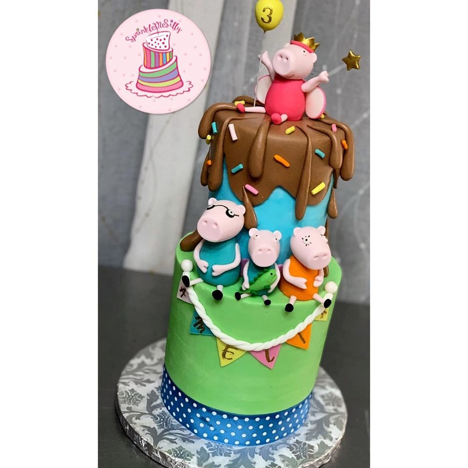 Peppa Pig Cake - Sprinkle Me Silly photo