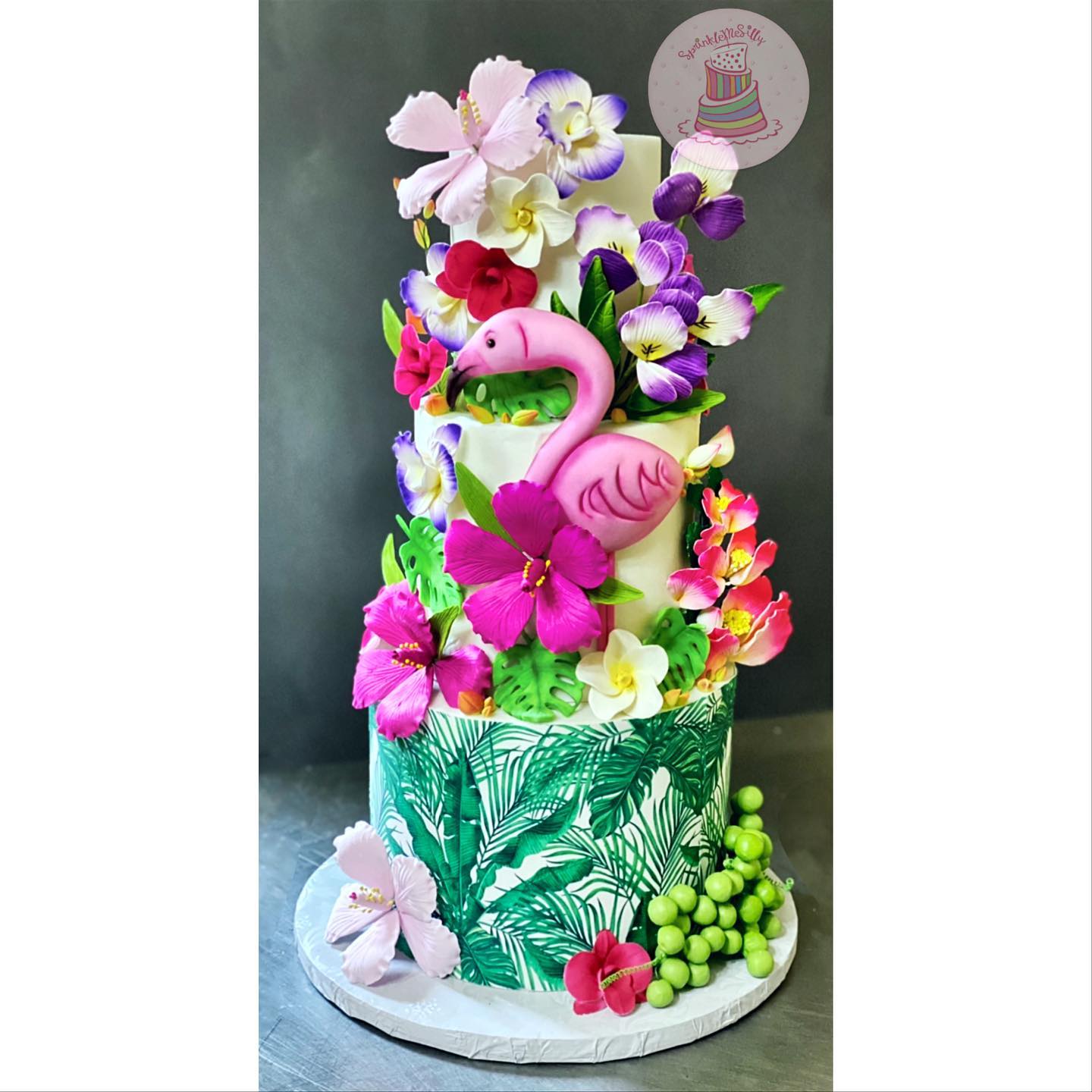 Flamingo Hawaiian Cake - Sprinkle Me Silly photo