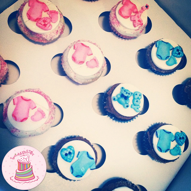 Gender Reveal Cupcakes - Sprinkle Me Silly photo