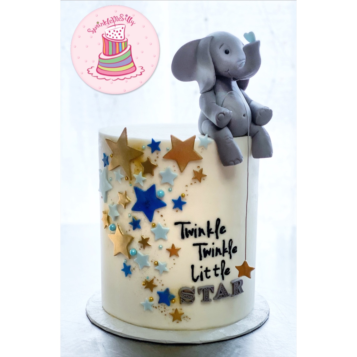Twinkle, Twinkle, LIttle Star Cake - Sprinkle Me Silly photo