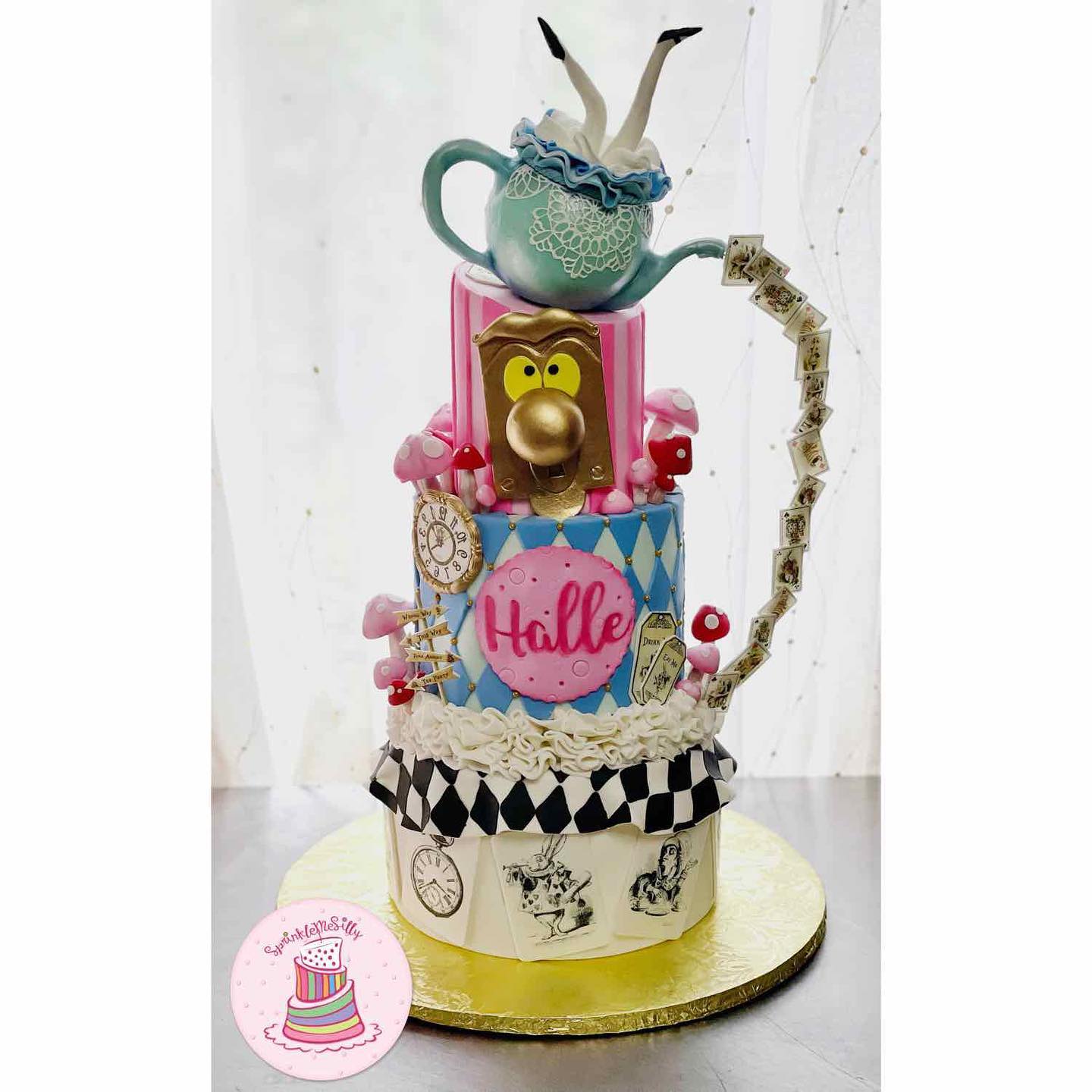 Alice in Wonderland Cake - Sprinkle Me Silly photo
