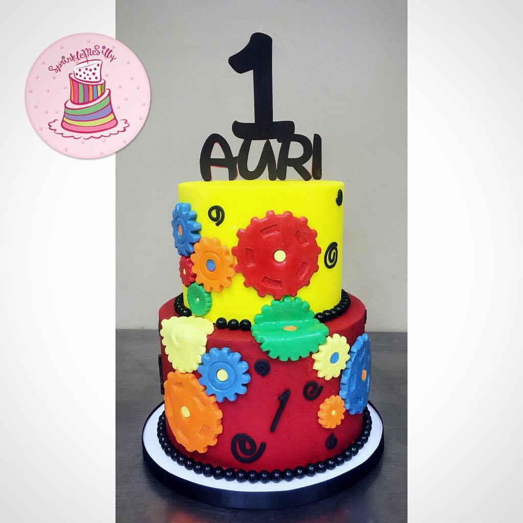 Mickey Mouse Gear Cake - Sprinkle Me Silly photo