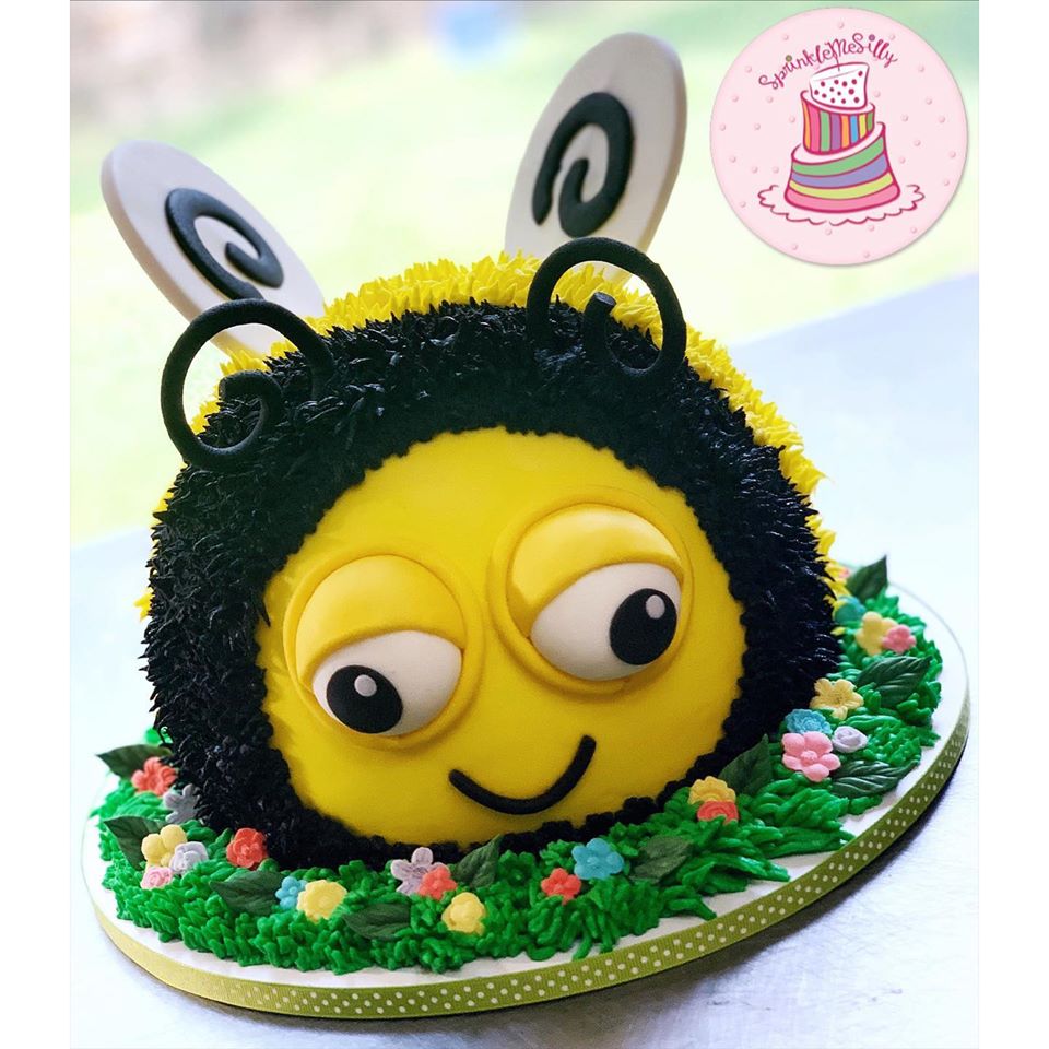 Bumble Bee Cake - Sprinkle Me Silly photo