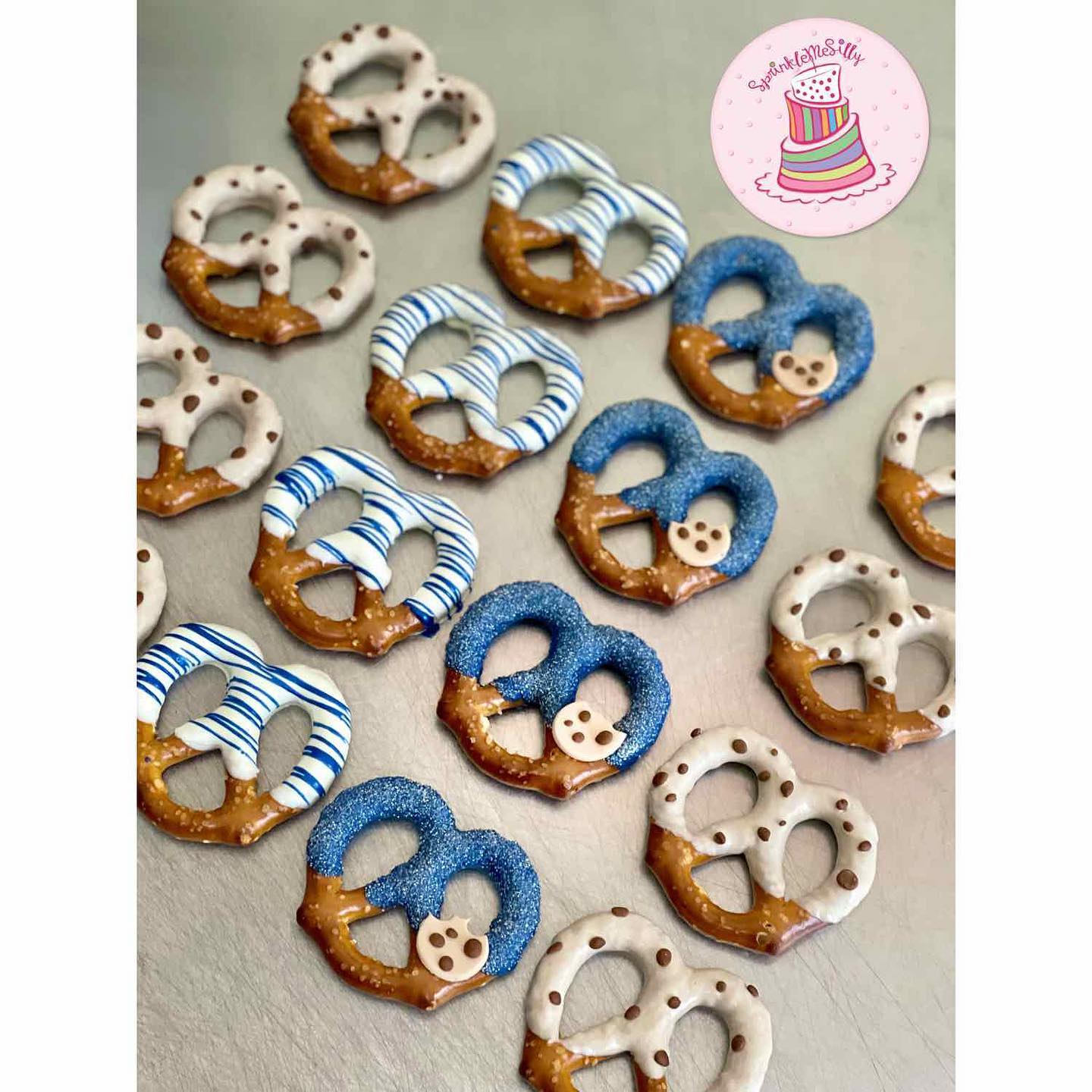 Cookie Monster Pretzels - Sprinkle Me Silly photo