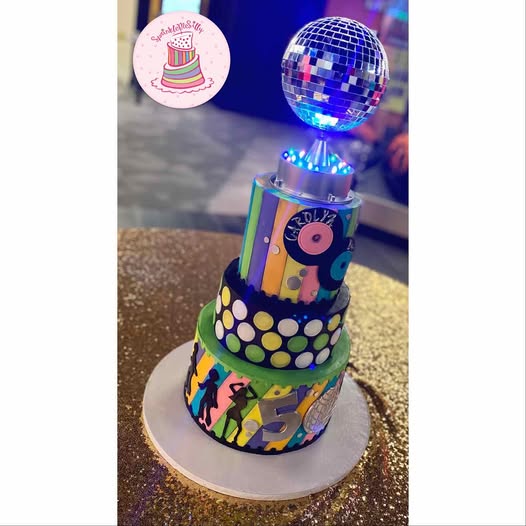 Disc Party Cake - Sprinkle Me Silly photo