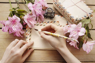 4 increíbles BENEFICIOS de escribir en tu vida