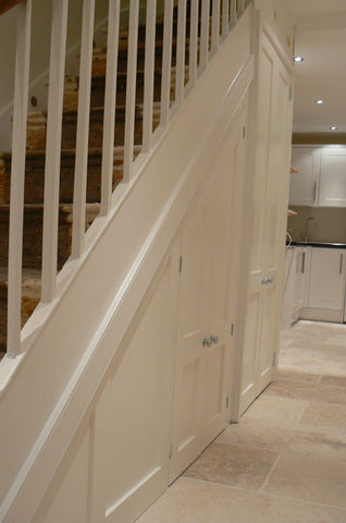 understair storage 1 (4).JPG