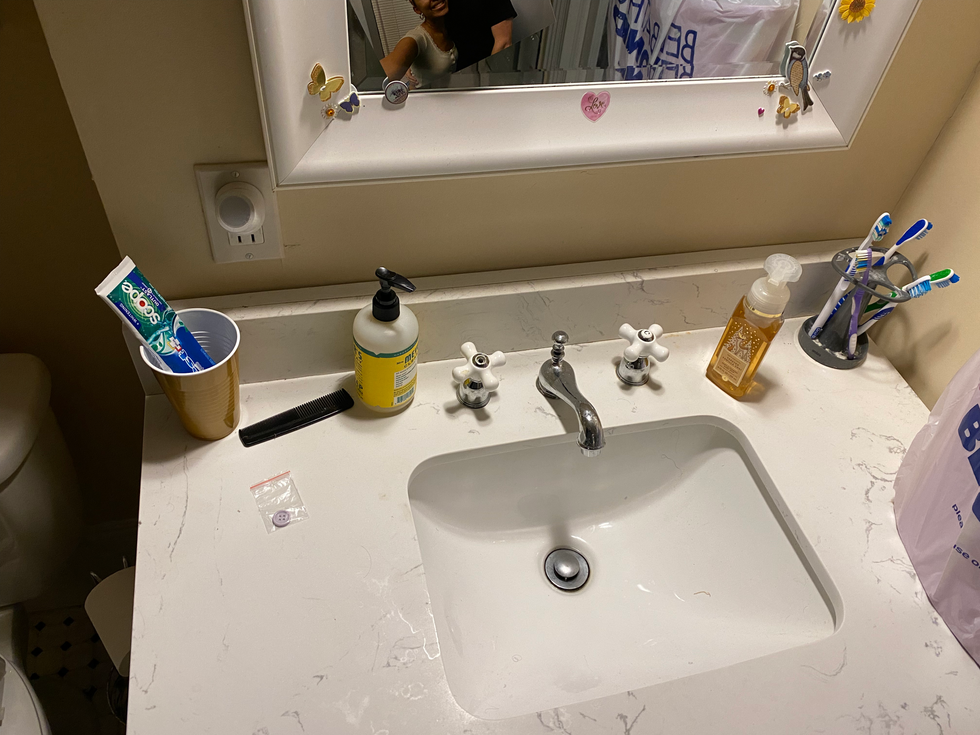 What the owner's bathroom looked like before