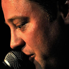 Tom close on mic Kreuz Nidau (179) crop.