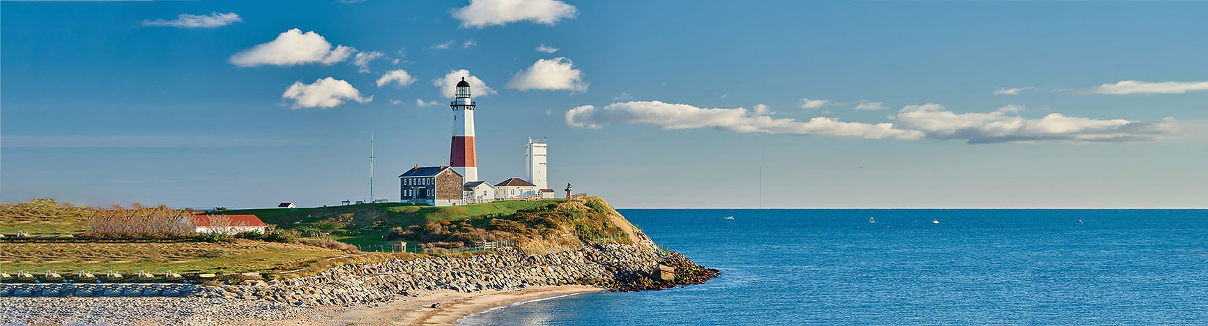montauk-lighthouse-and-beach-2021-08-26-16-19-38-utc.jpg