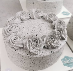black sasame cake sukkerfri copy 2.jpeg